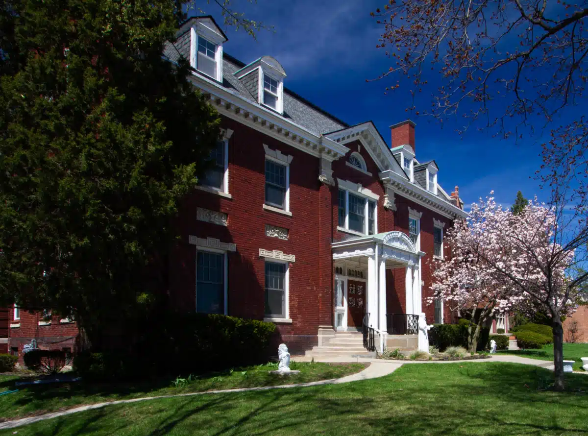 Jefferson House